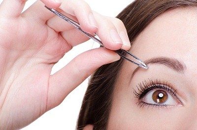 14 Top Tweezing Tips for the Perfect Brow